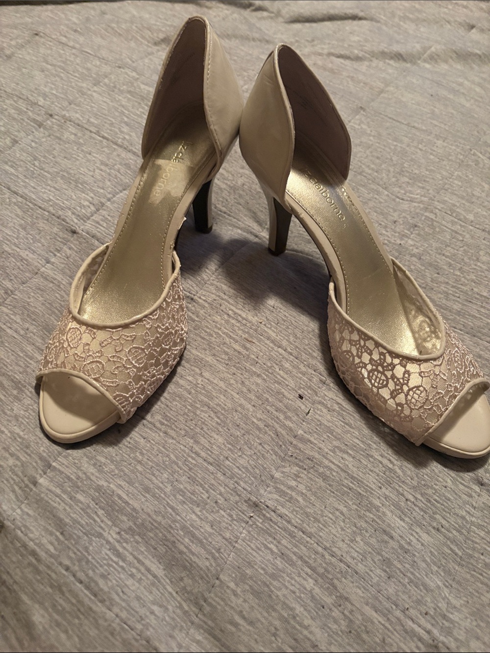 Liz Claiborne Lace Peep-Toe Heels in Ivory